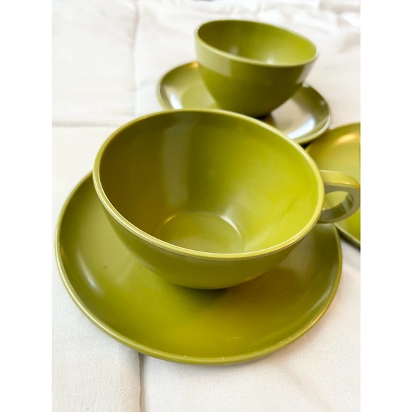 Vintage Dallas Ware Melamine Stackable Cups And Saucers set of 3 - Picture 3 of 8
